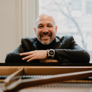 headshot of Jose Melendez